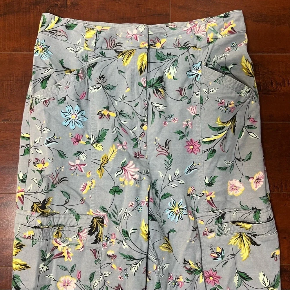ANTHROPOLOGIE Victoria Floral Cargo Utility Pants High Rise Gray Blue Size 4 - Picture 5 of 14